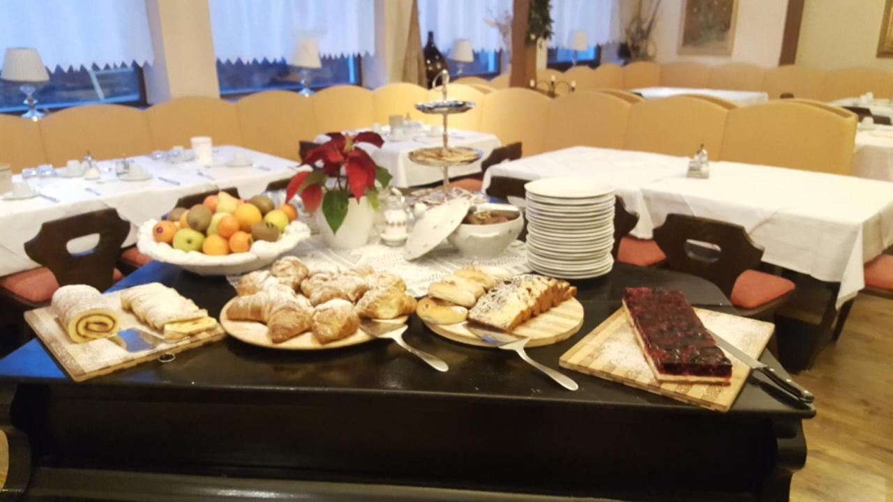 Hotel Sextnerhof Sesto Fiorentino Habitación foto
